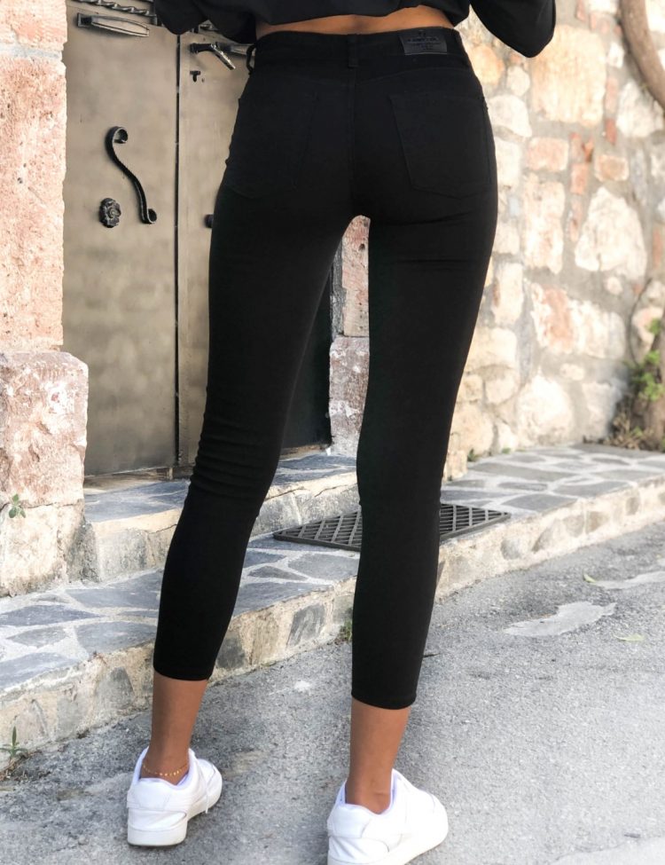 Γυναικείο μαύρο τζιν παντελόνι σωλήνας ελαστικό 1